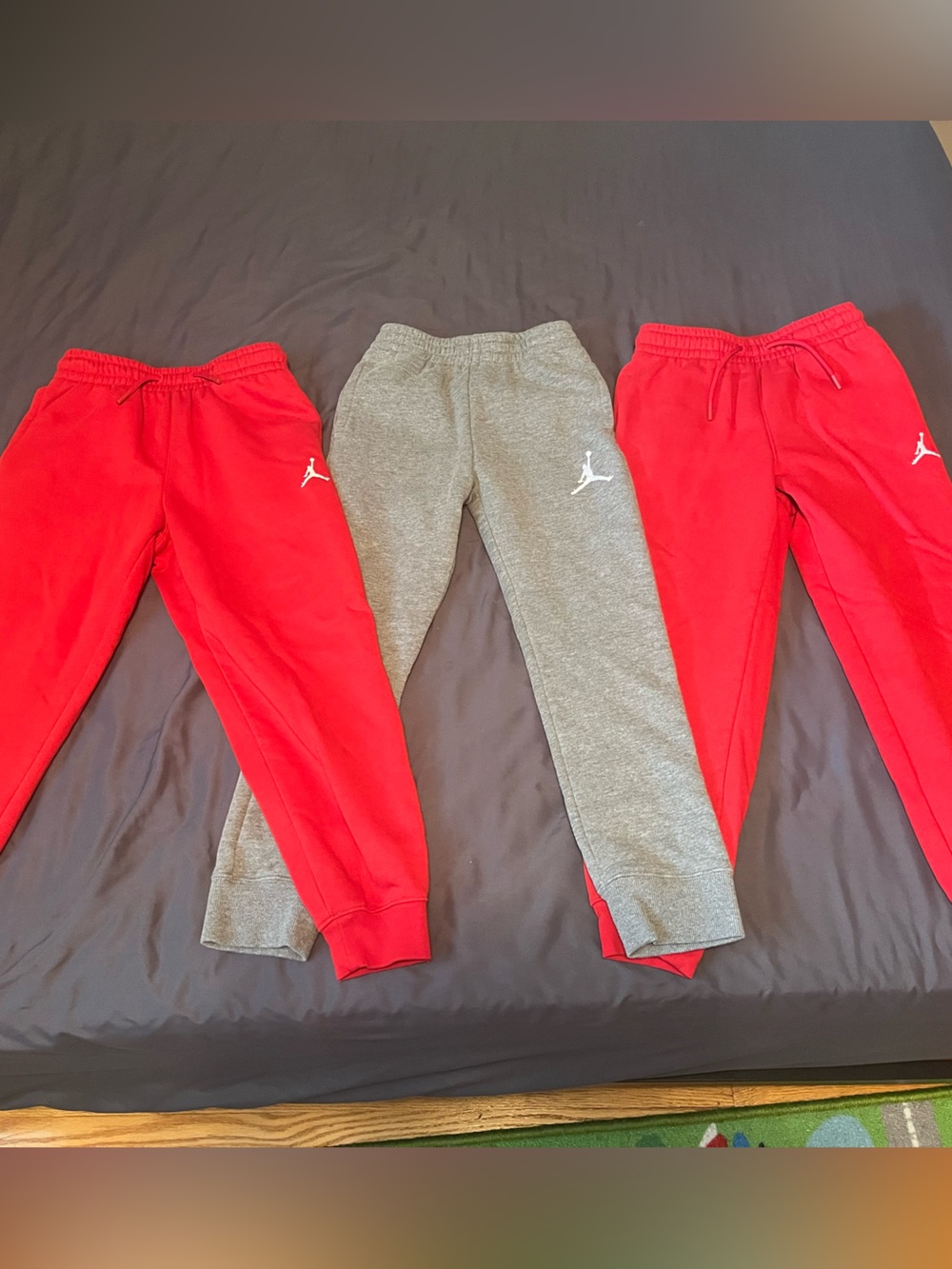 3 Pairs of Never Worn Jordan Joggers  Childrens Small